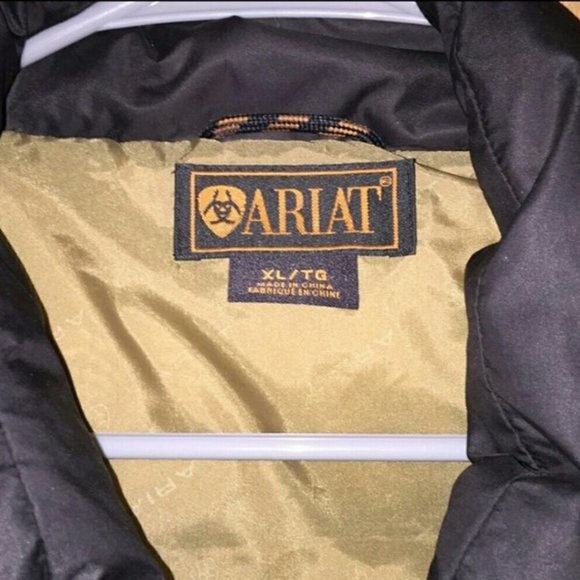 Ariat Puffer Vest - Picture 3 of 6